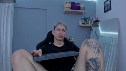 Snapshot of sebas__23 chatting on 02.28.25 Sebastin online show from 02.28.25