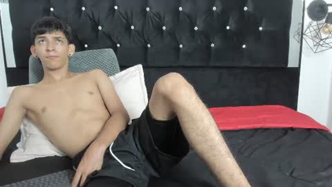Snapshot of sebas_cat chatting on 07.28.26 Sebastian Alvarez online show from 07.28.26