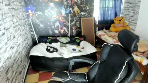 Snapshot of sebas_jusa chatting on 06.27.26 sebas jusa online show from 06.27.26