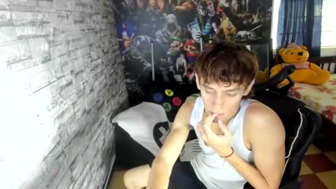 Snapshot of sebas_jusa chatting on 06.30.26 sebas jusa online show from 06.30.26