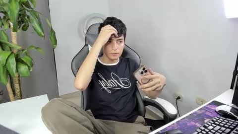 sebastian online show from 03.11.26