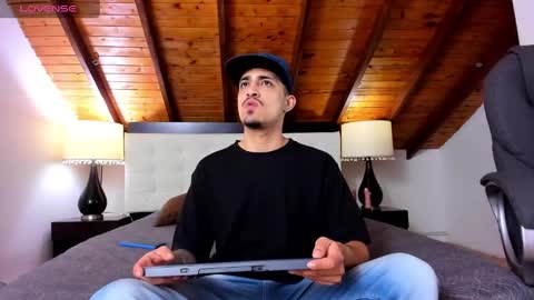 Sebastian Berne online show from 02.10.25