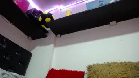 Snapshot of sebastian_posse chatting on 02.22.26 Myystiic online show from 02.22.26