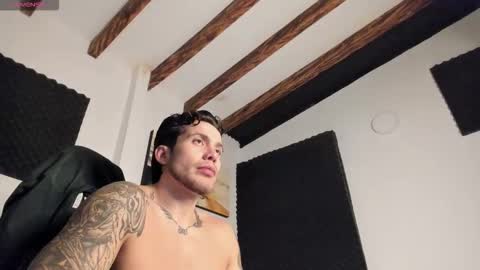 Snapshot of sebastianortizm chatting on 03.17.26 Lucian Sinclair online show from 03.17.26