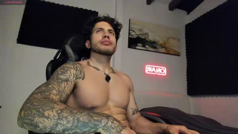 Snapshot of sebastianortizm chatting on 04.23.26 Lucian Sinclair online show from 04.23.26