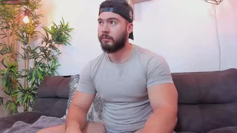 Instagram jeanpaulfit  online show from 04.26.26