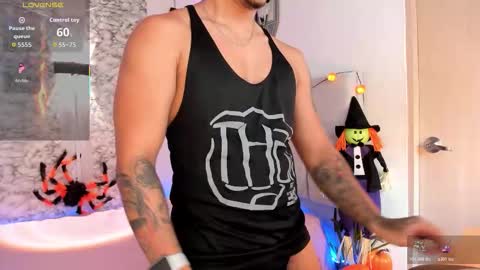 Snapshot of sebastiian69_ chatting on 10.17.25 Sebas online show from 10.17.25