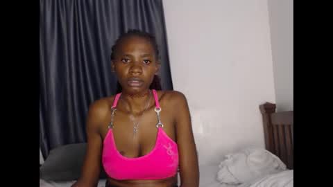 Snapshot of sebatrishaa chatting on 09.21.25 sebatrishaa online show from 09.21.25