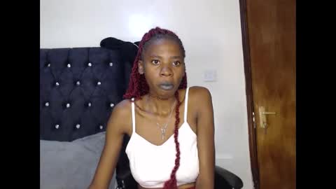 Snapshot of sebatrishaa chatting on 10.13.25 sebatrishaa online show from 10.13.25