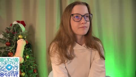 Snapshot of second_aid chatting on 01.08.25 Brenda online show from 01.08.25