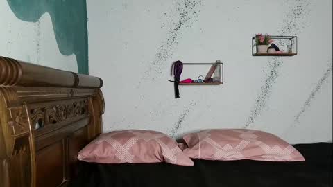 Snapshot of second_kai chatting on 12.22.24 kai online show from 12.22.24