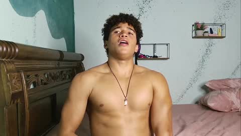 Snapshot of second_kai chatting on 01.08.25 kai online show from 01.08.25