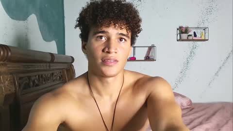 Snapshot of second_kai chatting on 01.10.25 kai online show from 01.10.25