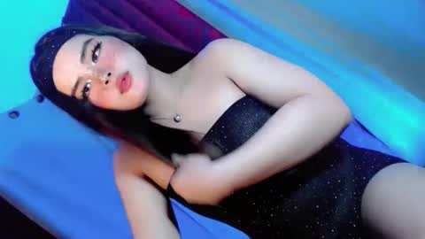 kwen online show from 02.18.26