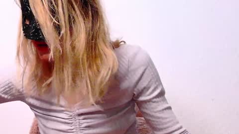 Snapshot of secretanni chatting on 12.13.24 Anni online show from 12.13.24