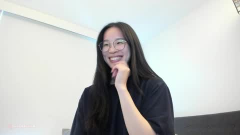 Angela online show from 05.09.26