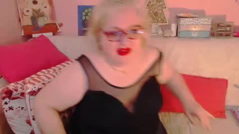 Snapshot of secretloverbbw chatting on 02.27.25 Alice online show from 02.27.25