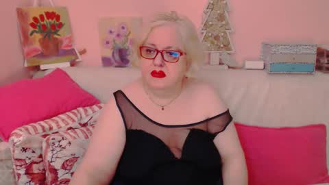 Snapshot of secretloverbbw chatting on 09.12.25 Alice online show from 09.12.25