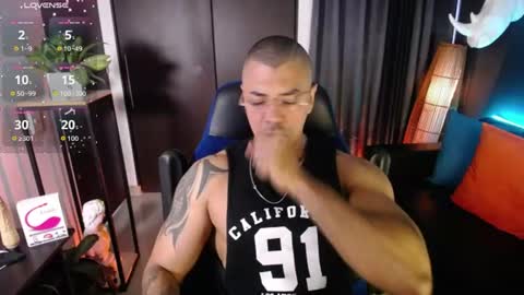 Snapshot of seddy_ chatting on 06.21.26 sed online show from 06.21.26