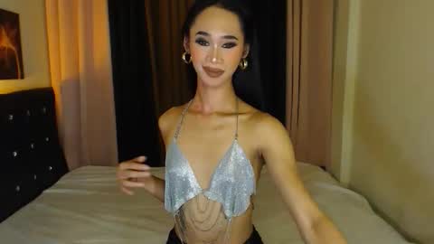 ashly online show from 04.26.26