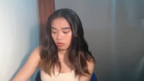 Snapshot of seductive_diana chatting on 10.10.25 seductive_diana online show from 10.10.25