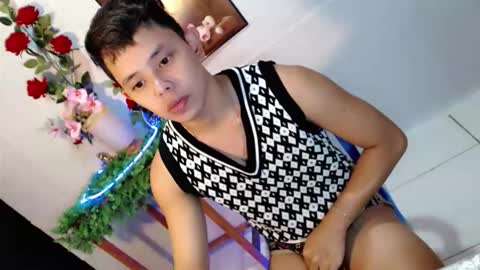 Snapshot of seductive_maxxx chatting on 06.11.26 Max online show from 06.11.26