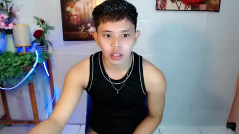 Snapshot of seductive_maxxx chatting on 06.26.26 Max online show from 06.26.26
