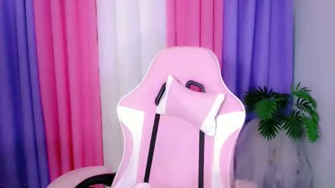 Snapshot of seductive_ryle chatting on 11.30.25 seductive_ryle online show from 11.30.25