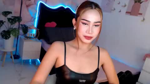 Snapshot of seductive_vana chatting on 01.11.26 Vanessa online show from 01.11.26