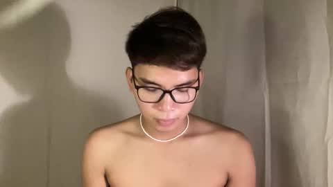 Snapshot of seductive_william chatting on 10.03.25 William online show from 10.03.25