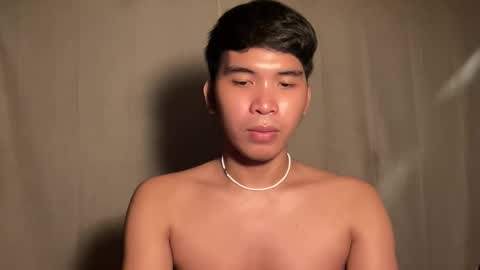 Snapshot of seductive_william chatting on 02.08.26 William online show from 02.08.26