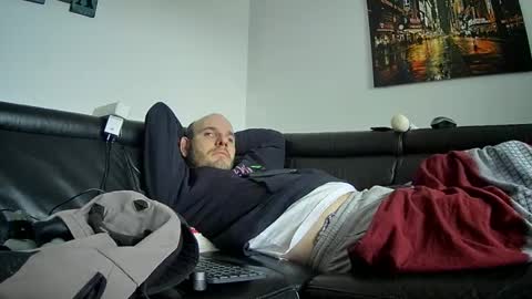 Snapshot of seeebi chatting on 02.02.25 Sebastian online show from 02.02.25