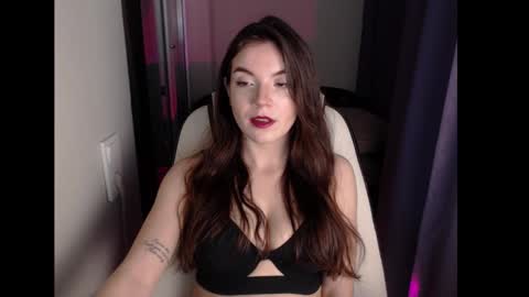 Emily online show from 02.04.25