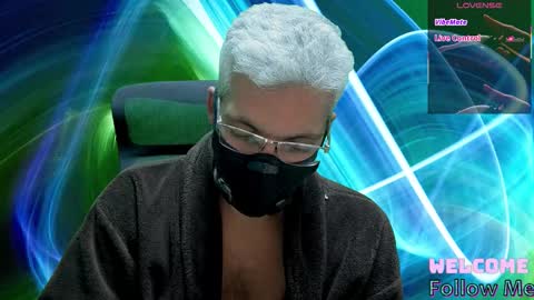 Snapshot of seewolf1000 chatting on 11.09.25 seewolf1000 online show from 11.09.25