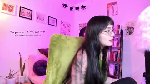 Snapshot of segismunda chatting on 07.22.26 Luciana online show from 07.22.26