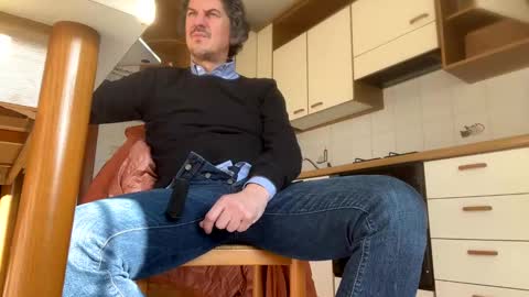 Snapshot of sekyfetishballs chatting on 01.29.25 Grade2 online show from 01.29.25