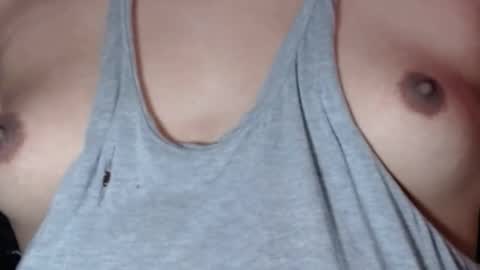 Snapshot of selda_ chatting on 12.30.24 Selda online show from 12.30.24