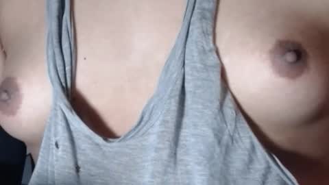 Snapshot of selda_ chatting on 09.27.25 Selda online show from 09.27.25