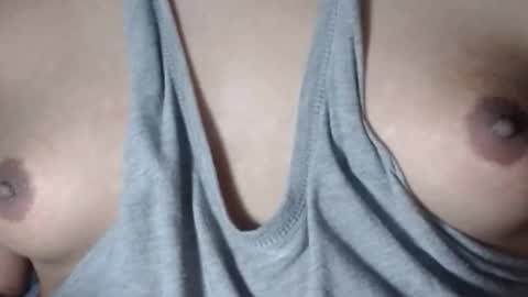 Snapshot of selda_ chatting on 12.13.25 Selda online show from 12.13.25