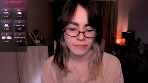 Snapshot of selectrra chatting on 03.06.25 selectrra online show from 03.06.25