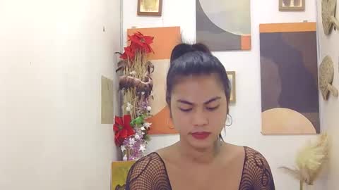 Snapshot of selena_fox2000 chatting on 12.18.25 selena_fox2000 online show from 12.18.25