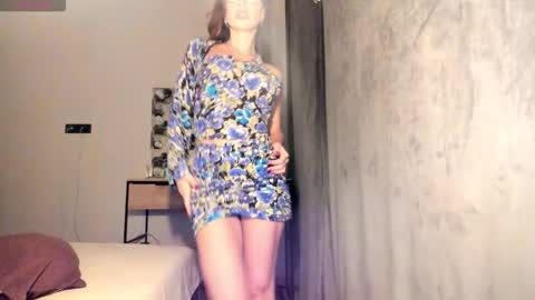 Selena online show from 11.16.25