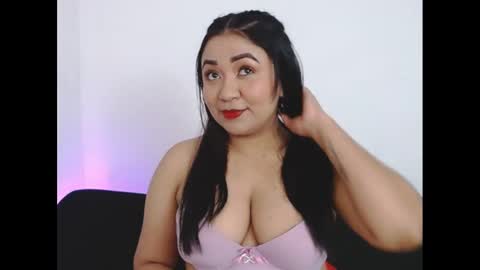 Selena online show from 12.18.24