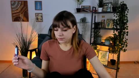 Snapshot of selenadearden chatting on 01.03.25 Selena ntmy online show from 01.03.25