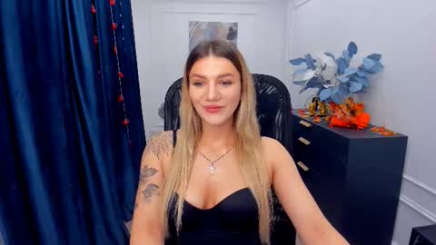 selenaemoore online show from 10.19.25