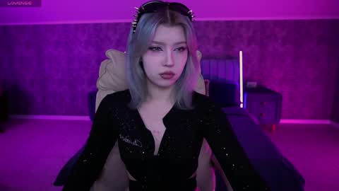 Snapshot of selenairis chatting on 04.04.26 selenairis online show from 04.04.26