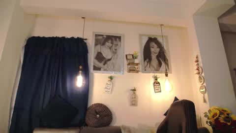 Snapshot of selenarossi chatting on 11.14.25 SelenaRossi online show from 11.14.25