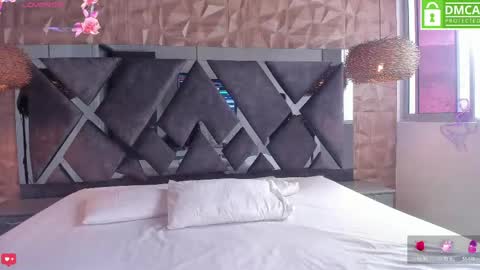 selene__lopez_ online show from 06.08.26