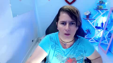 Snapshot of selene_mom chatting on 02.04.26 selene online show from 02.04.26