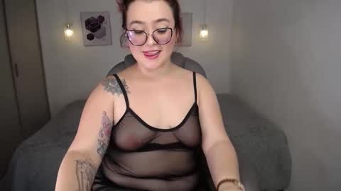 selene_rouse_ online show from 04.17.26